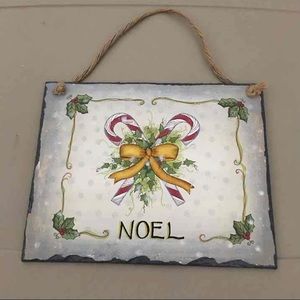 Holiday welcome slate sign